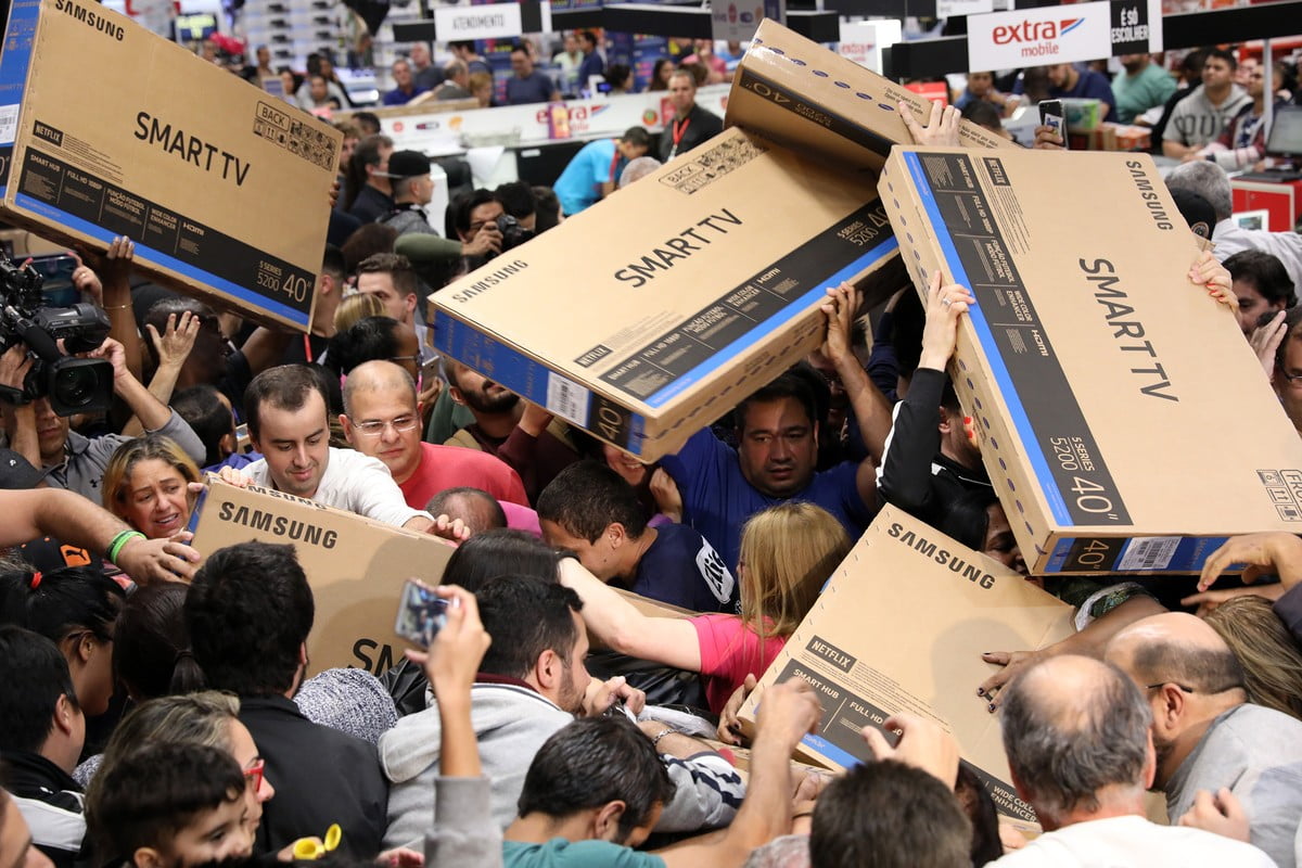 Número de reclamações na Black Friday cresce 17% em 2017 após 2 anos de queda, diz pesquisa