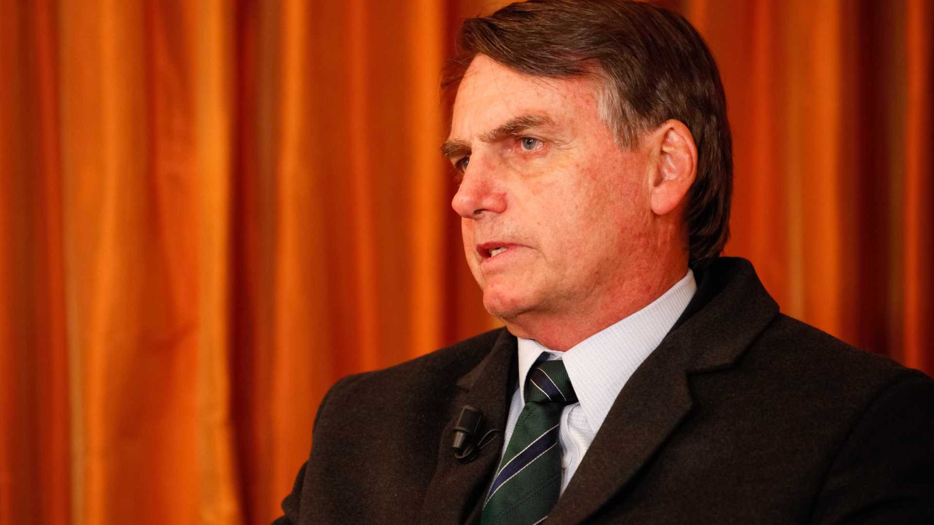 Após mais de 8 horas, cirurgia de Bolsonaro termina com ‘êxito’ em SP