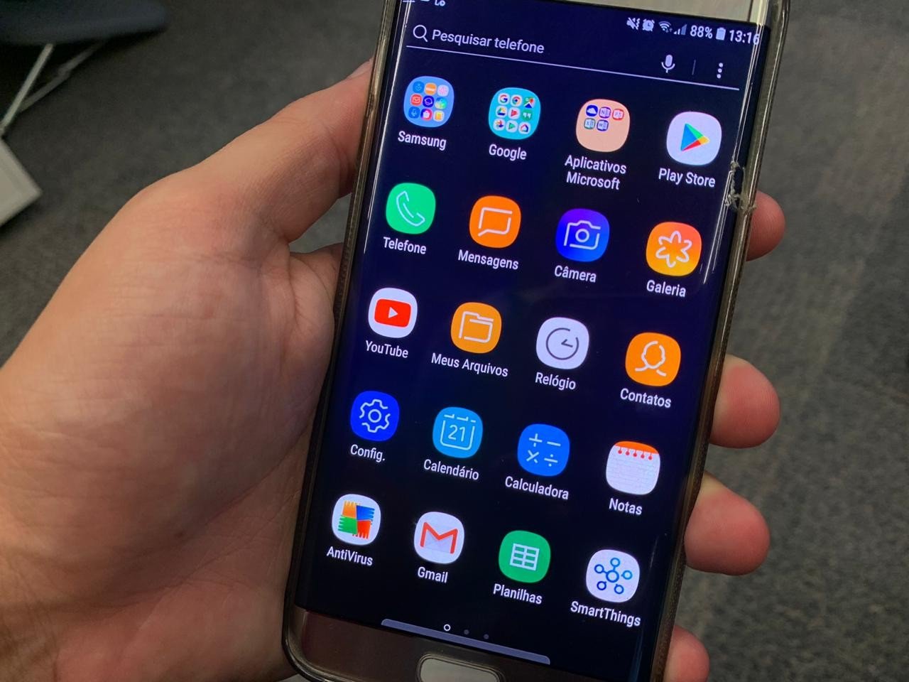 Criminosos brasileiros usam software espião de celular para roubar contas bancárias