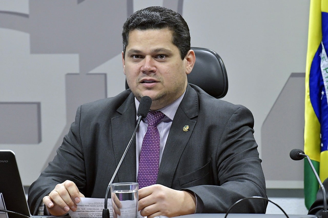 Saiba quem é Davi Alcolumbre, o novo presidente do Senado