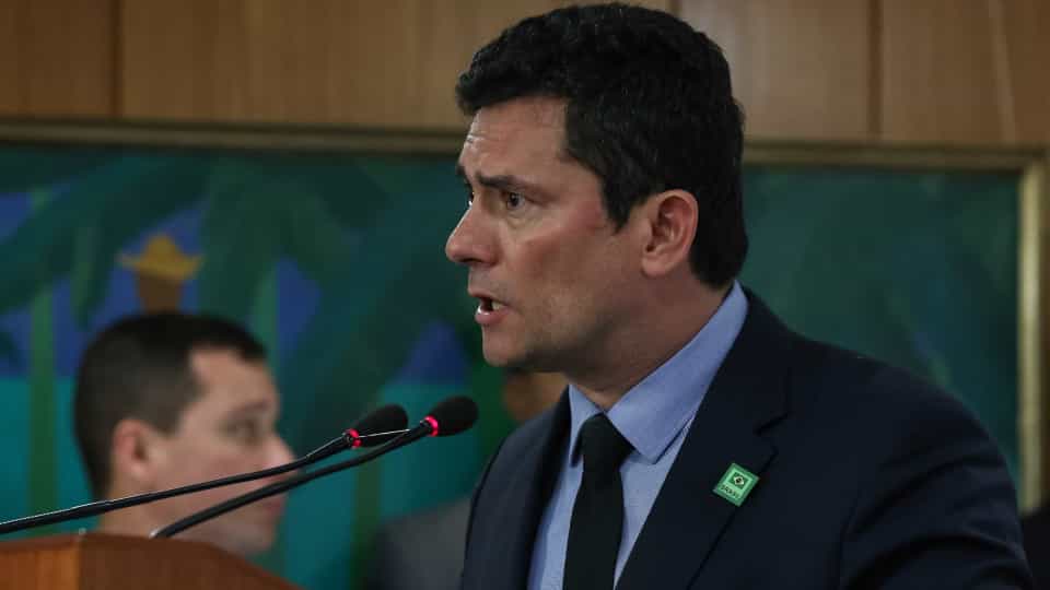 Moro sofre dissabores no comando da Justiça no governo Bolsonaro