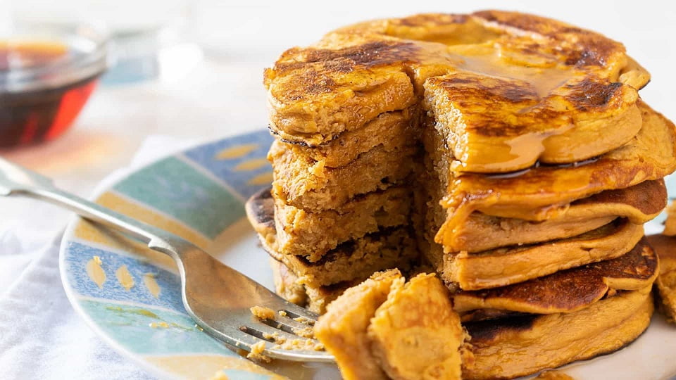 Dias fit! Receita de panquecas saudáveis de batata-doce