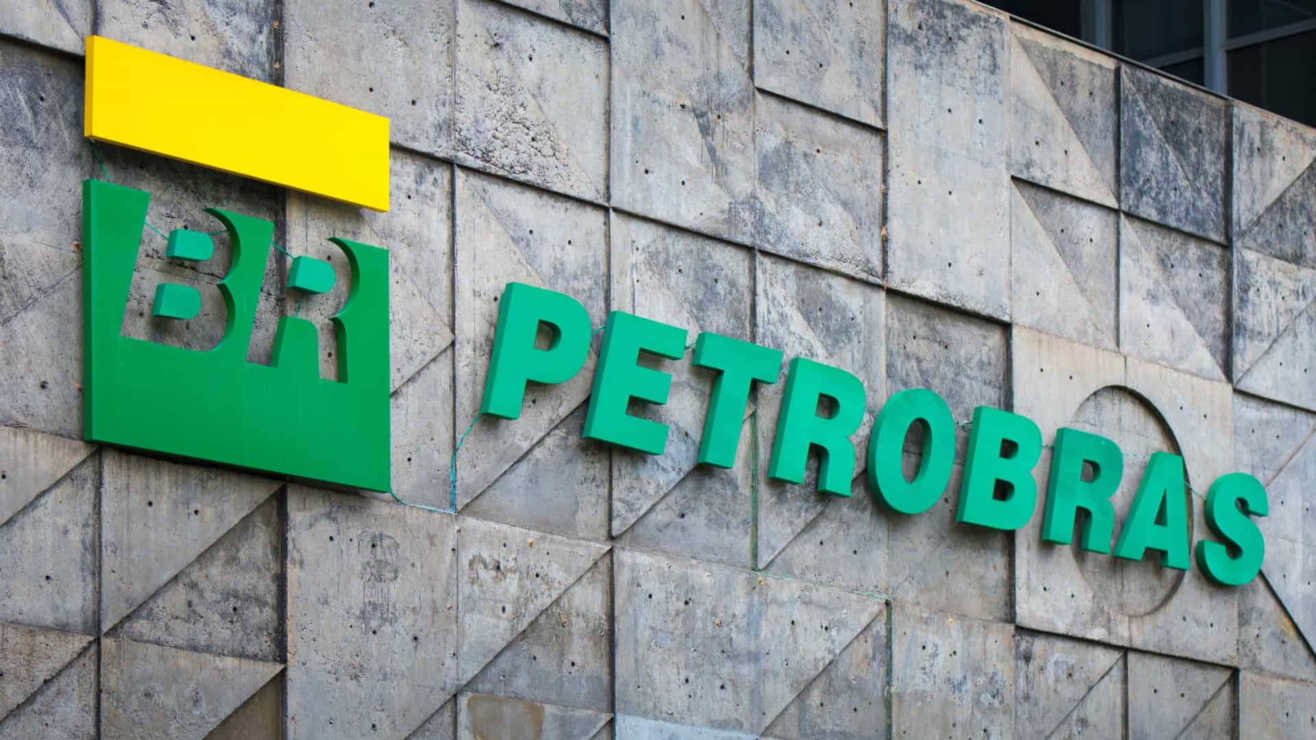 Petrobras abre concurso com 757 vagas; salário inicial é de R$ 11,7 mil