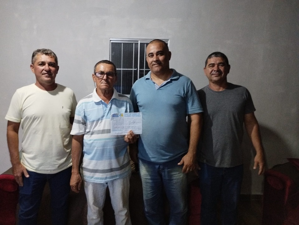 Luis Trindade, mais uma liderança a declarar apoio a pré-candidatura de Dra Emanuelle a prefeita de Mari e se filiar ao União Brasil; Assista ao vídeo
