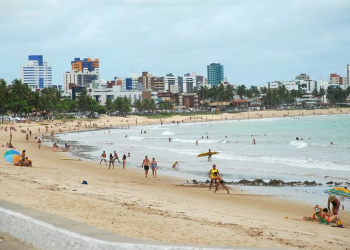 Litoral da Paraíba tem oito trechos de praias impróprios para banho
